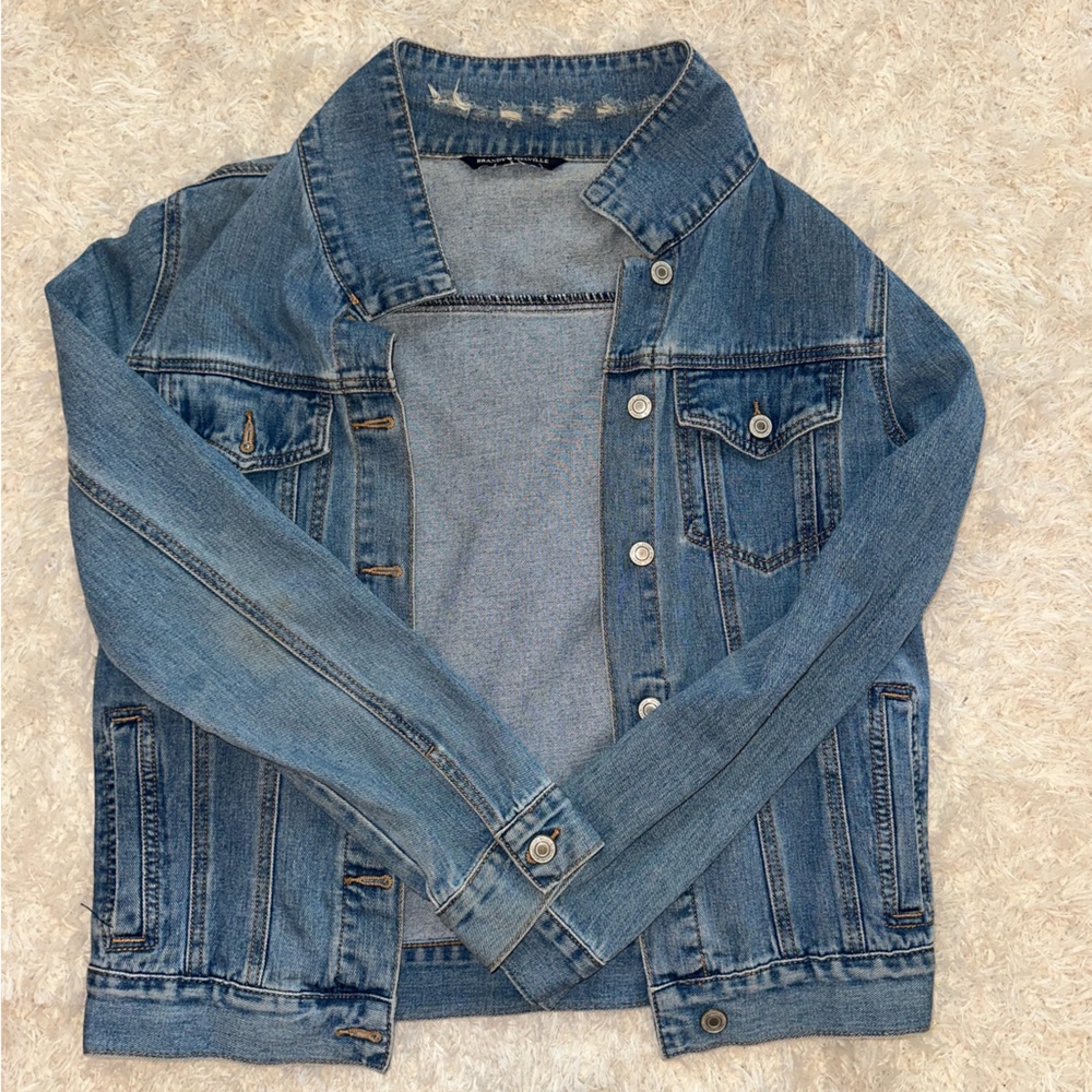 Brandy Melville Blue Jean Jacket Classic Medium-Wash